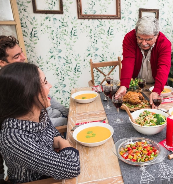 Vegetarian Family Meals: Delicious Recipes for Meatless Mondays