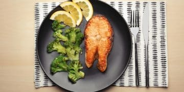 Air Fryer Recipes: Fast & Healthy Family Dinner Ideas - Cover Image