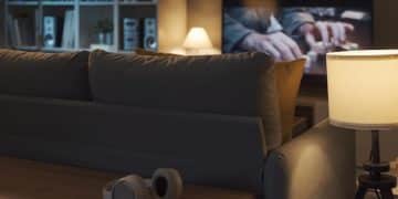 DIY Home Automation: Smart Hub Guide to Lights and Appliances - Cover Image