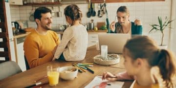 Screen Time Rules That Work: Family Contract for Balanced Tech Use - Cover Image